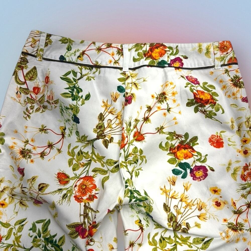 DISNEY ALICE Through the Looking Glass Women’s 2 Floral Print Capri Pants - Picture 4 of 4